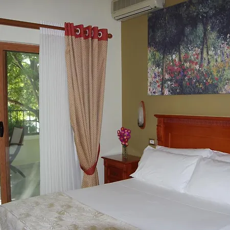 Millenium 호텔 티라나